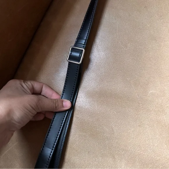 Dr. martens Heart Shaped Distressed Leather Backpack doc marten bag pink black - Picture 16 of 17